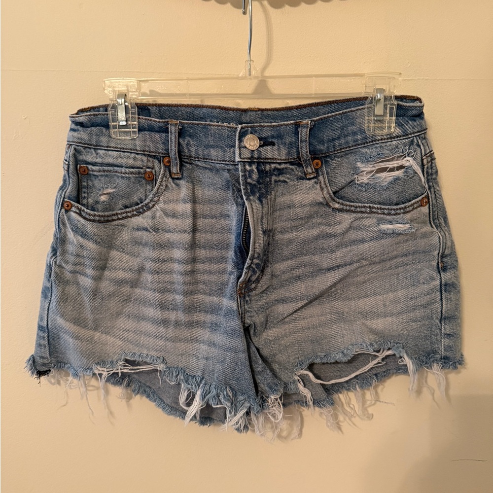 American Eagle Outfitters Relaxed Shorts Size 6
